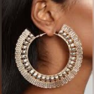 FASHION NOVA Weave In Hoop Gold Tone Earrings